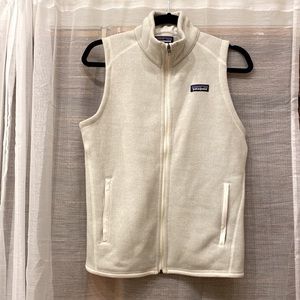 Patagonia zip up vest in cream